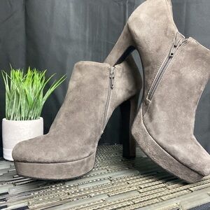 Host Pick 🎉Gianni Bini Suede Leather Booties 💕